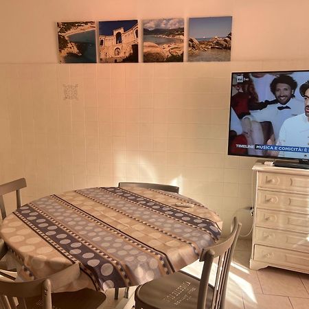 Casa Rosa Di Maria Gabriella San Vito A 30 Km Da Villasimius Екстериор снимка