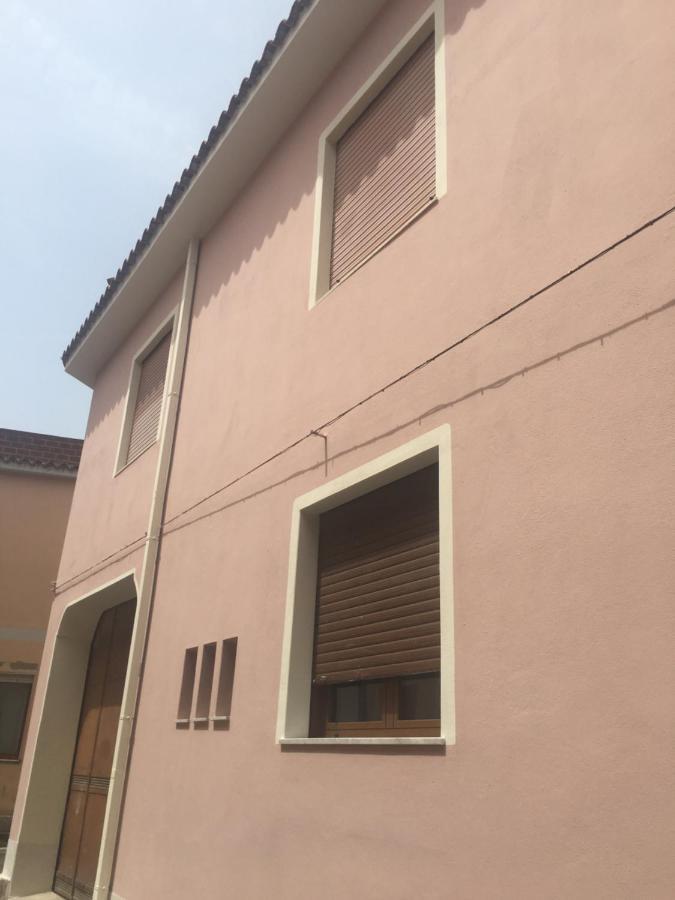 Casa Rosa Di Maria Gabriella San Vito A 30 Km Da Villasimius Екстериор снимка